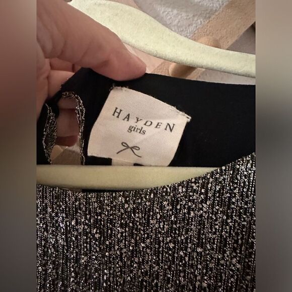 Hayden Girls Gold Foiled Pleated Puff Sleeve Tiered Dress NWT Sz L - Picture 8 of 10